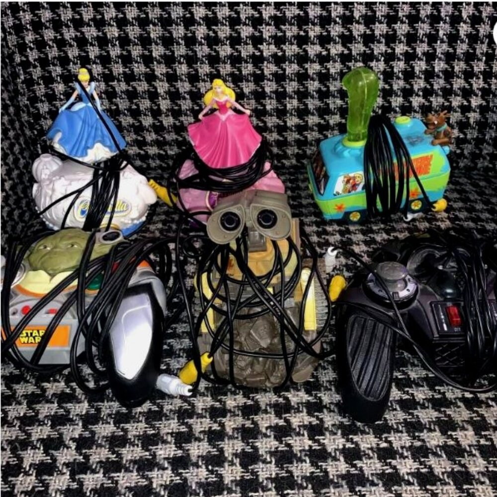 Bundle of 6 Plug In Play Video games